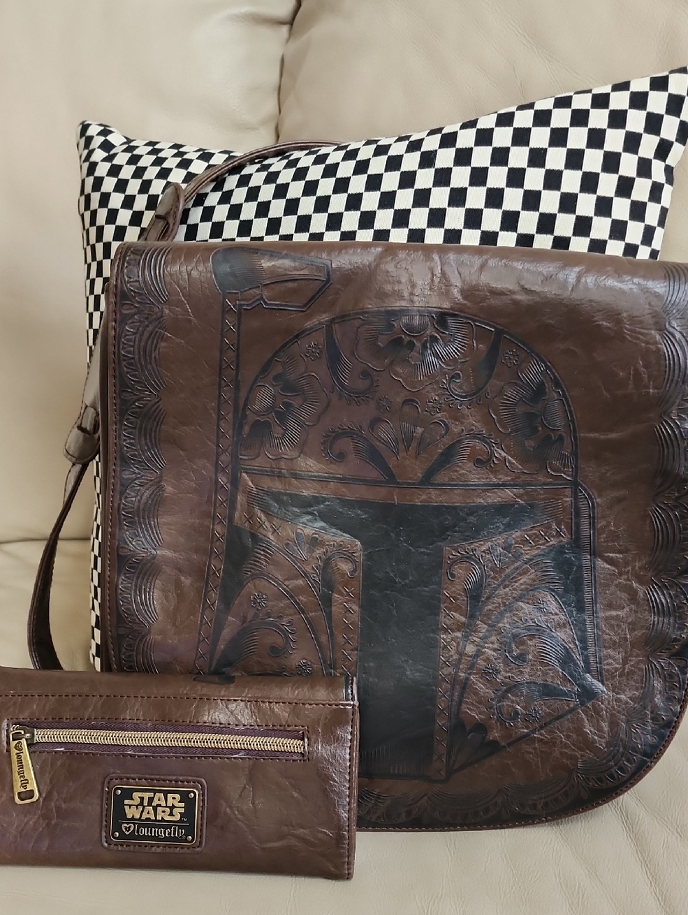 Star Wars Loungefly Boba Fett Simulated Leather Crossbody & Wallet Preowned
